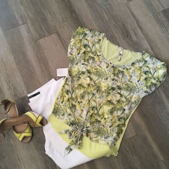 New 7 for all Mankind top! - Picture 4 of 9